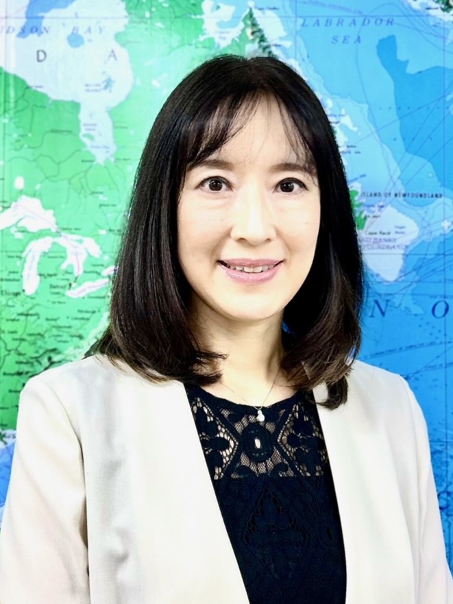 教室長 新屋はるか