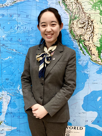 スクールディレクター 岡本