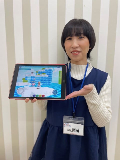 教室長 浜川麻衣