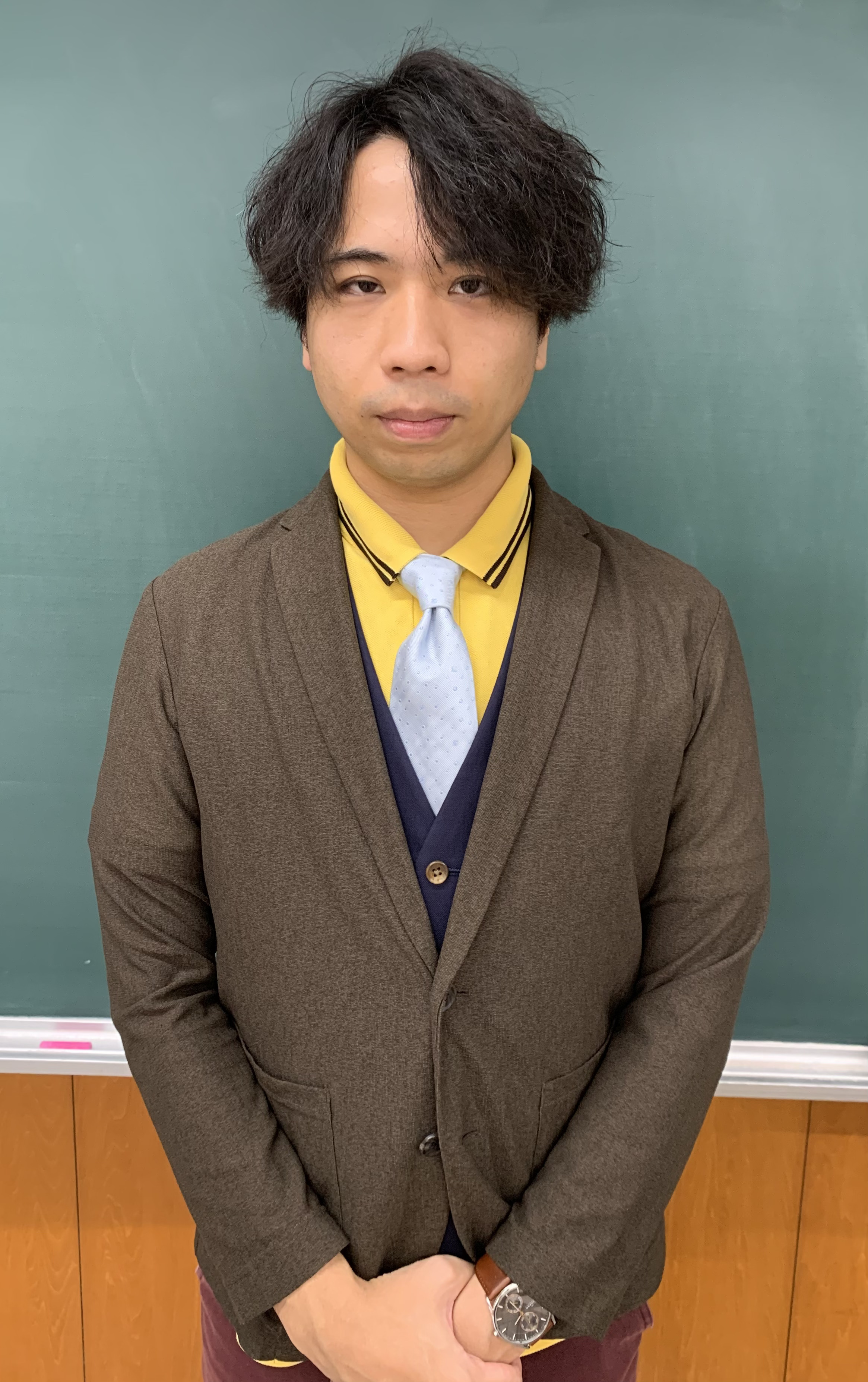 教室長 東風平慎弥