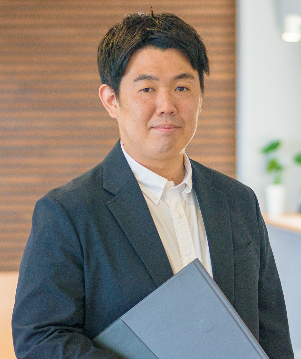 教室長 菊地亨介