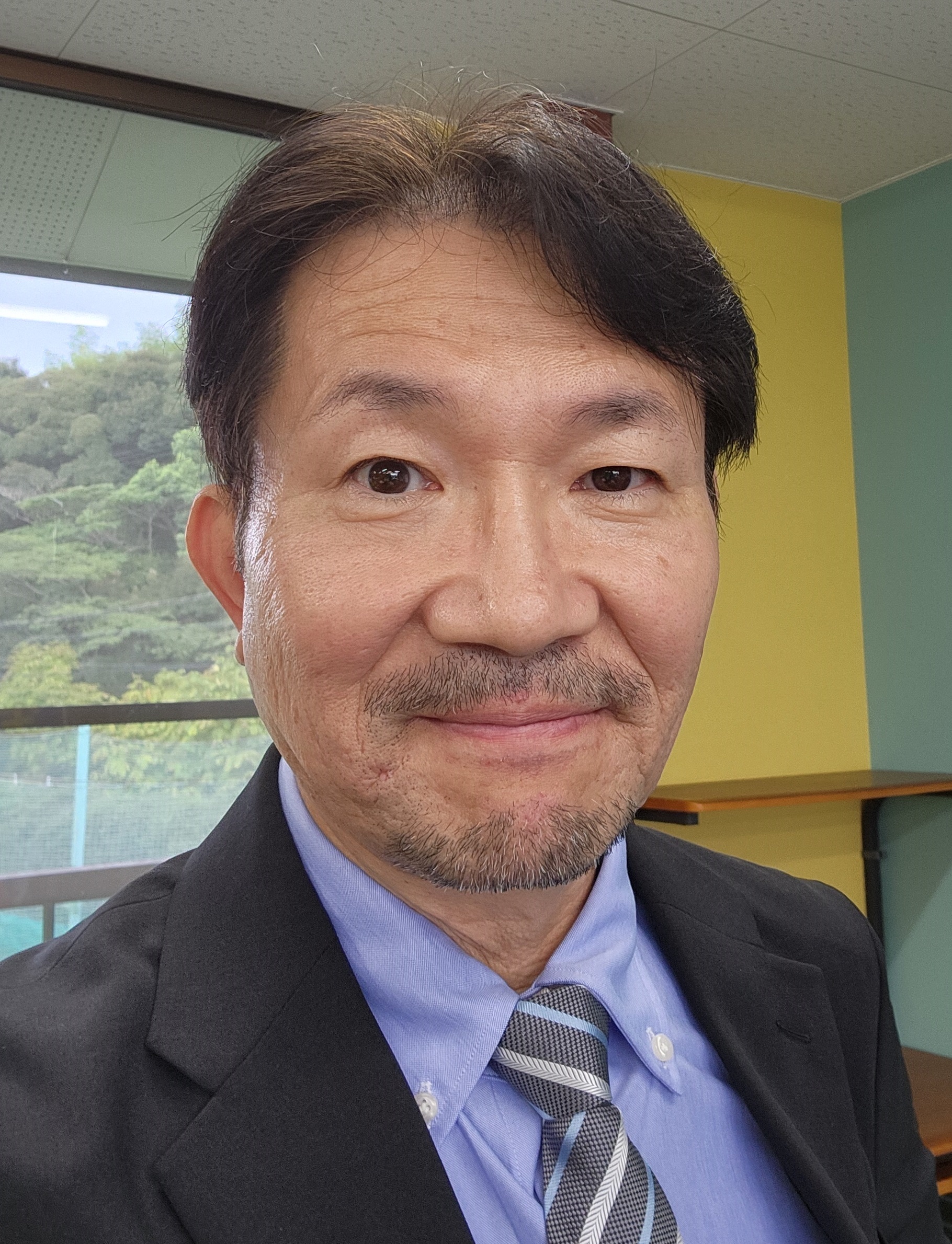 教室長 名波（ななみ）