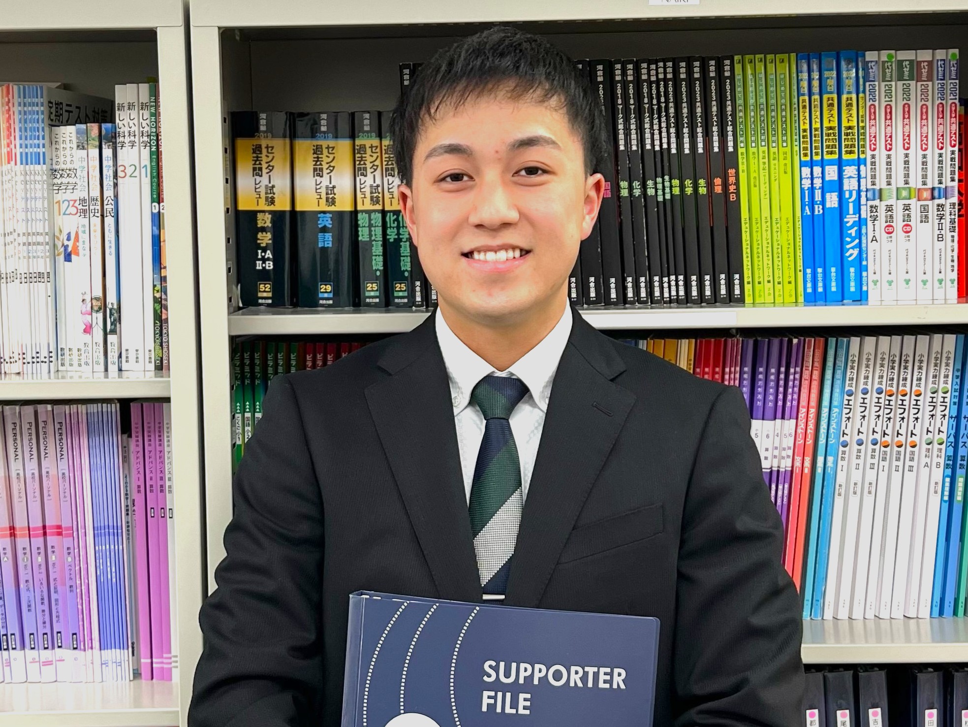 教室長 遠山　諒